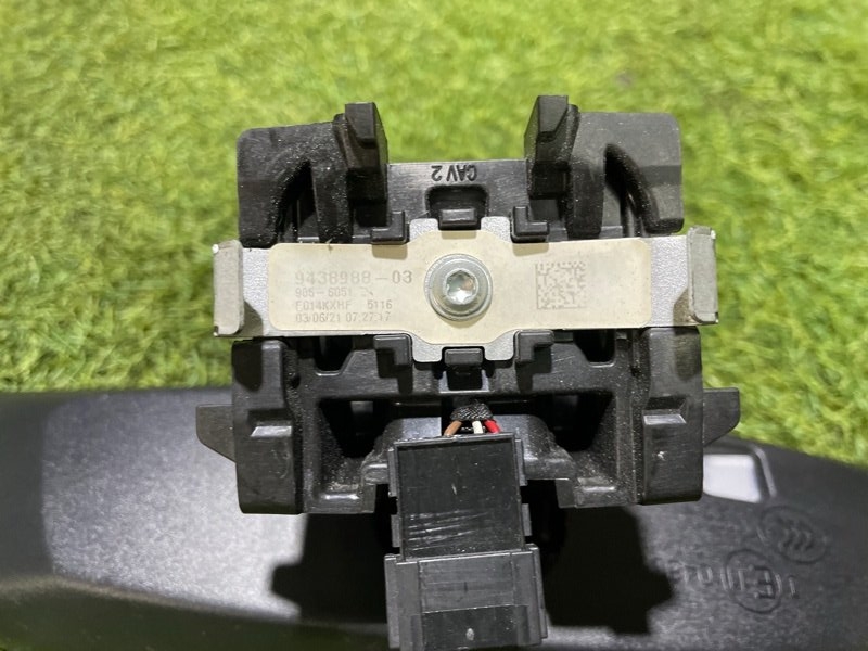 Зеркало заднего вида