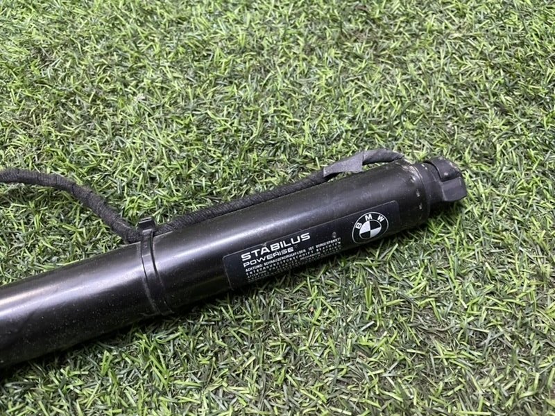 Амортизатор двери багажника