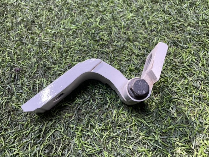 Петля двери задней левой нижняя