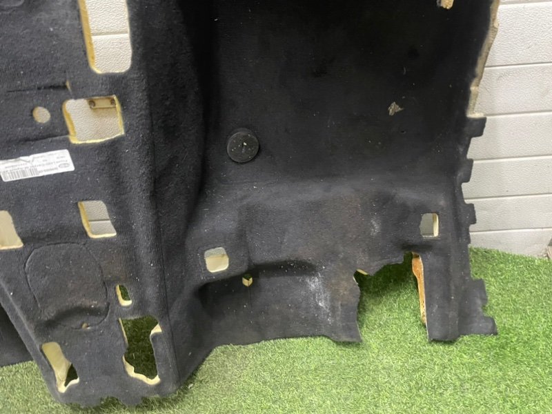 Покрытие напольное (ковролин)