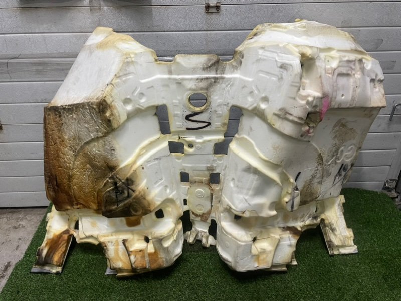 Покрытие напольное (ковролин)