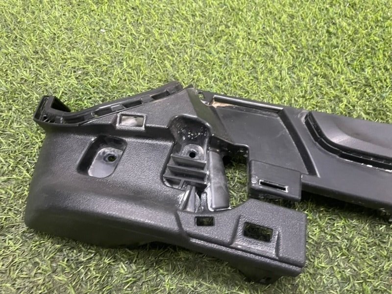 Обшивка багажника