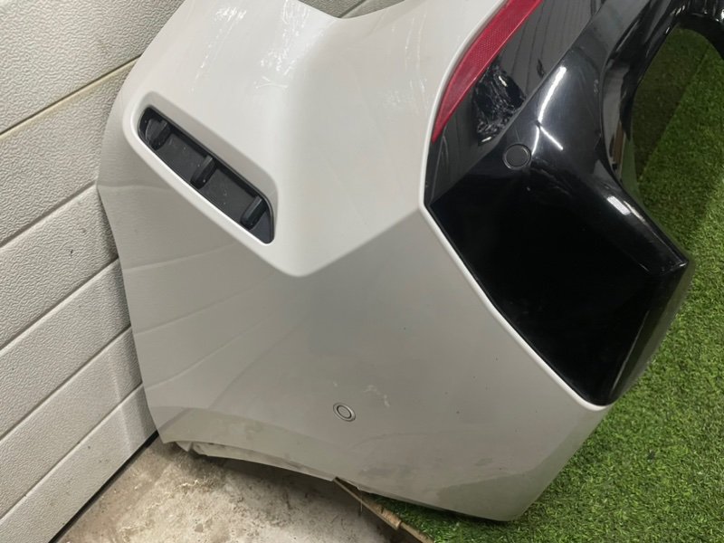 Бампер задний