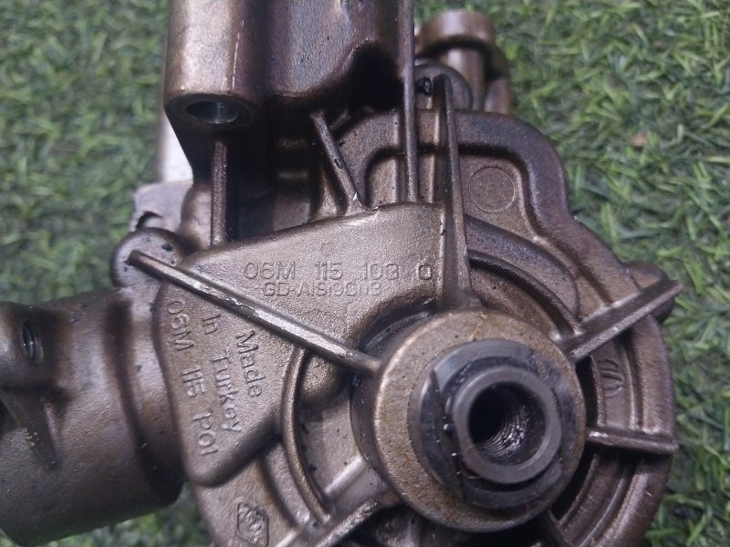 Насос масляный