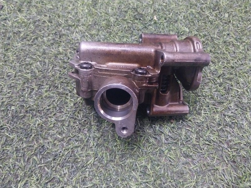 Насос масляный