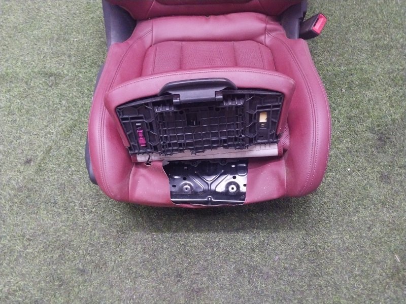 Сиденье салонное