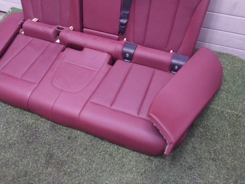 Сиденье салонное