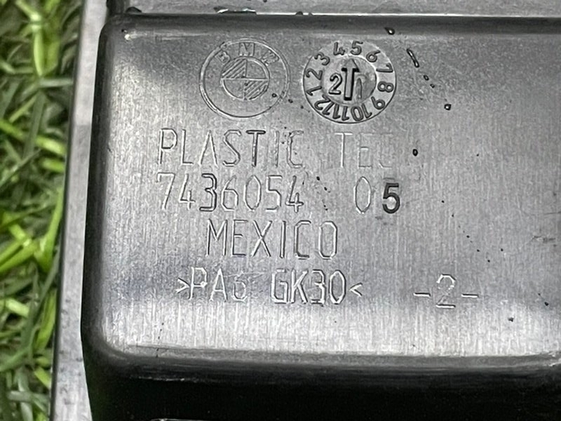 Ручка сиденья