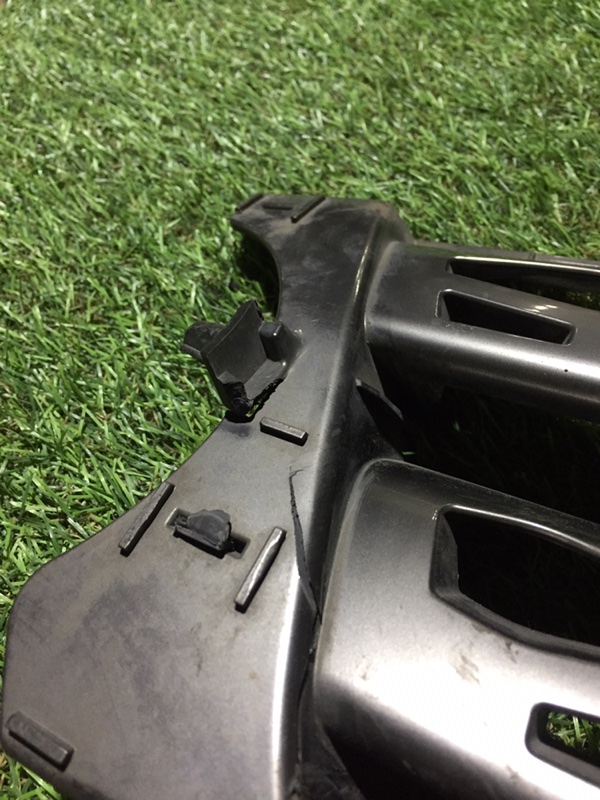 Решетка радиатора