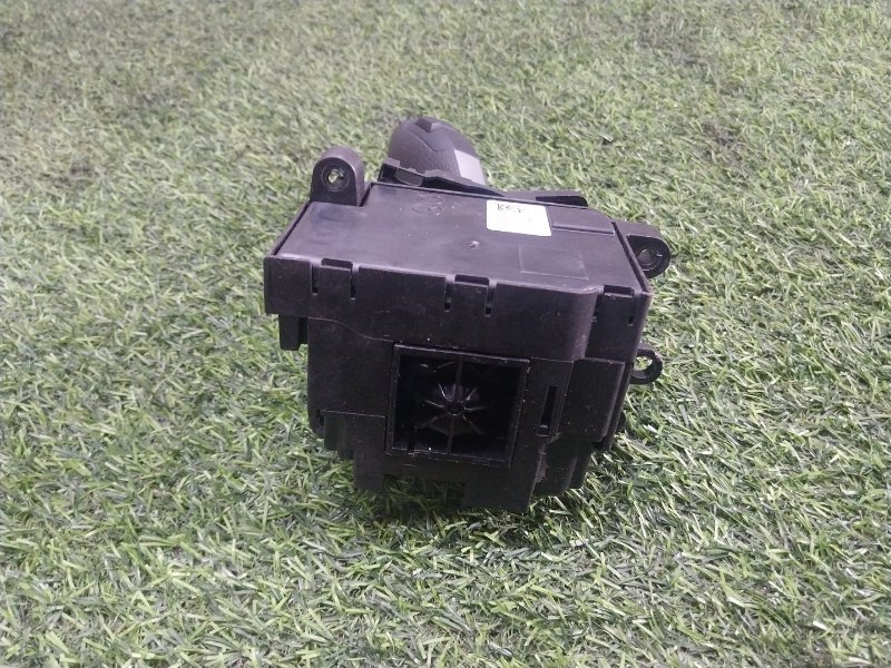 Кулиса МКПП / АКПП