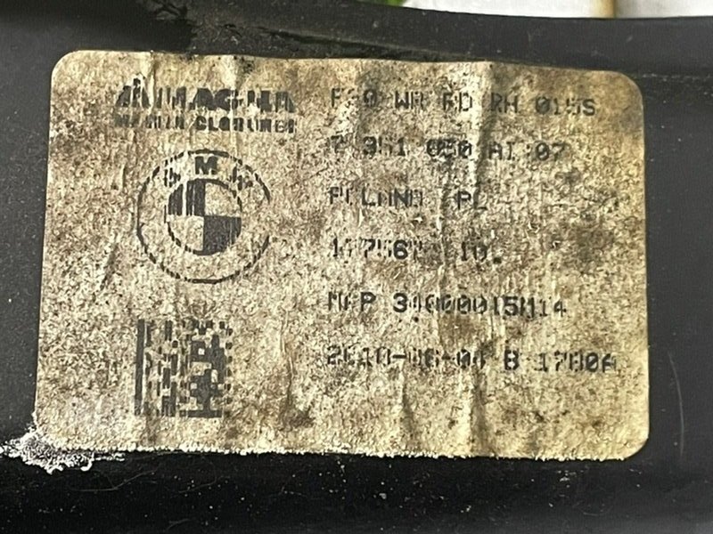 Стеклоподъемник электр. задний правый