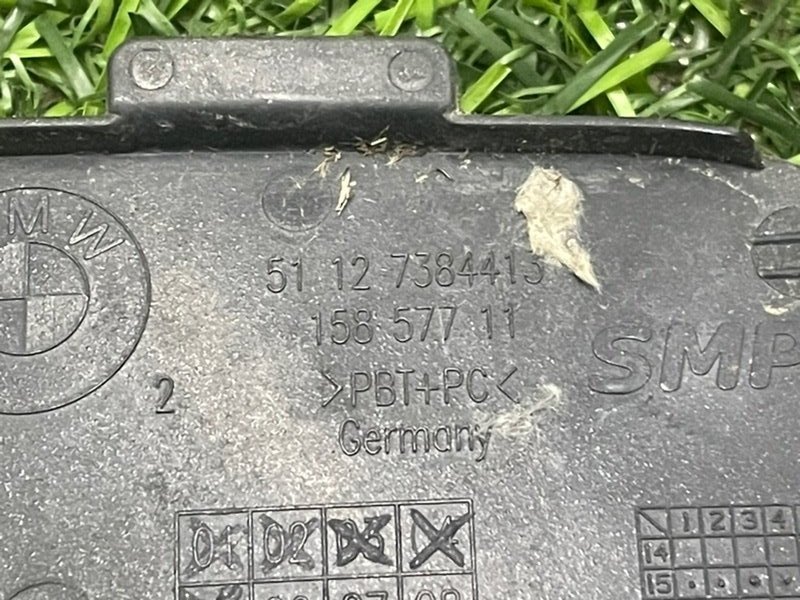 Заглушка буксировочного крюка
