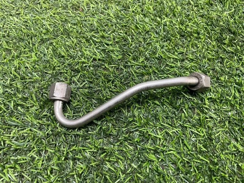 Трубка топливная