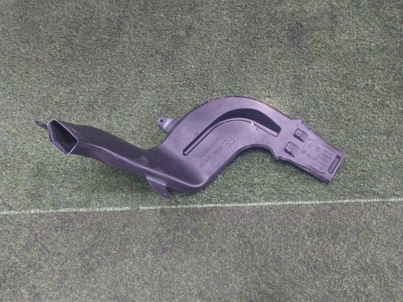 Воздуховод отопителя