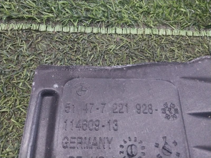 Воздуховод отопителя