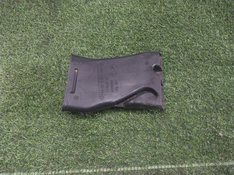 Воздуховод отопителя