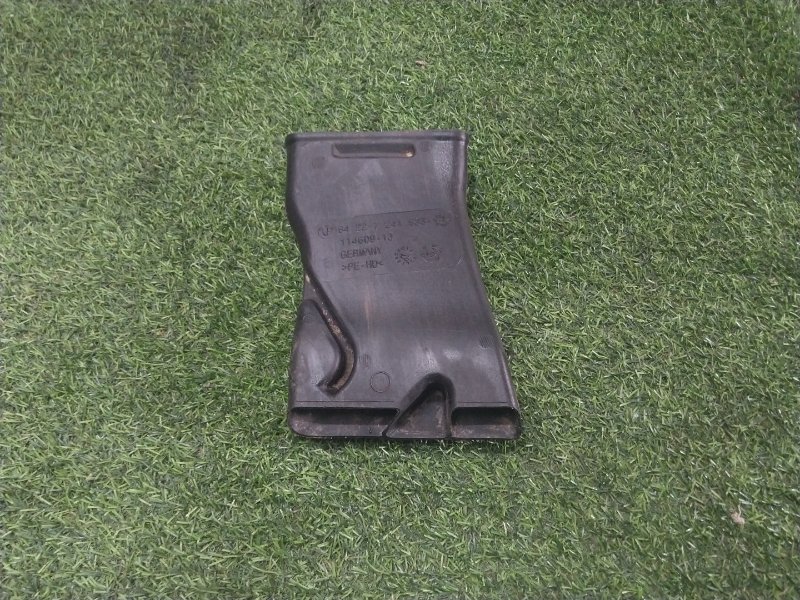 Воздуховод отопителя