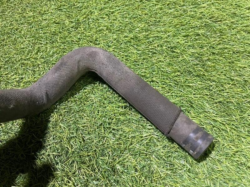 Трубка системы охлаждения