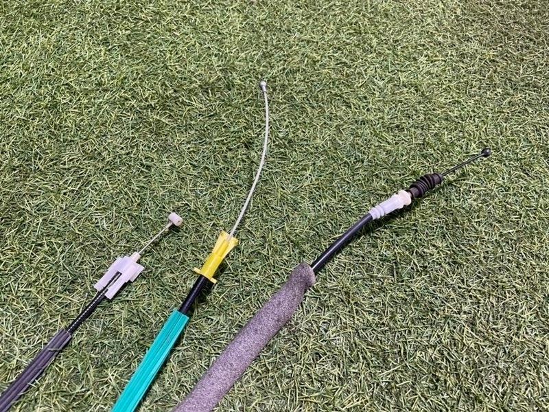 Замок двери передней правой