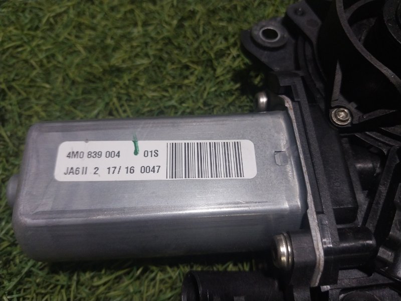 Доводчик двери