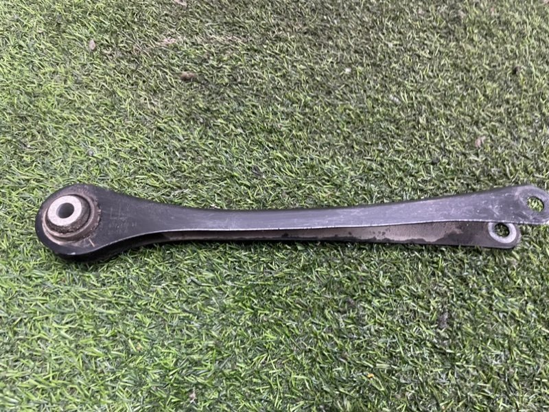 Рычаг задний