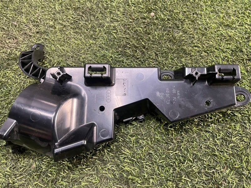 Кронштейн крепежный вспомогательный (разного назначения)