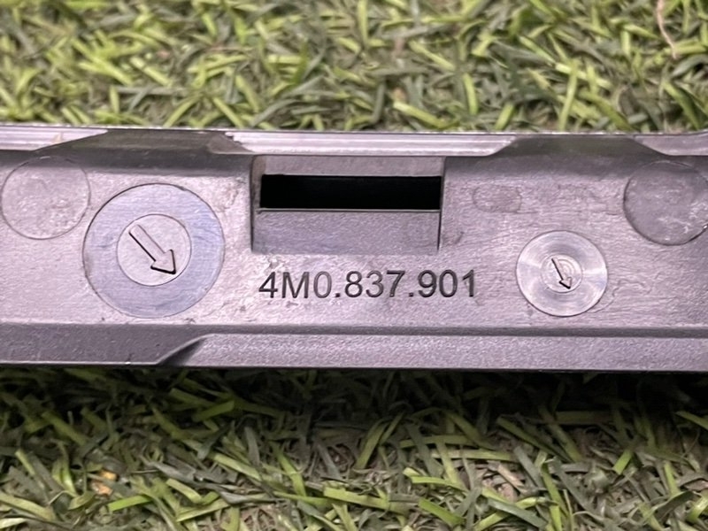 Обшивка стойки