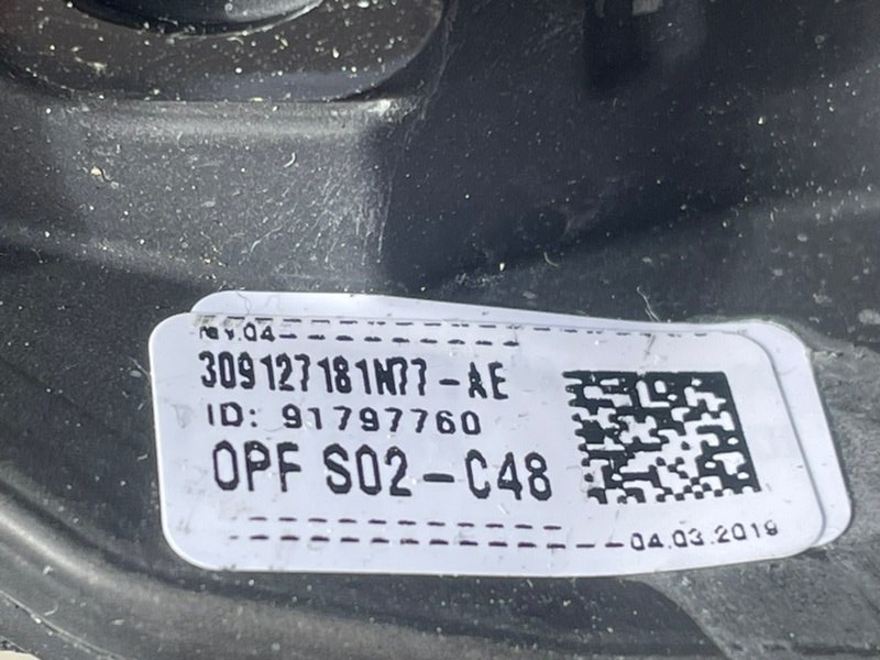 Рулевое колесо (руль)