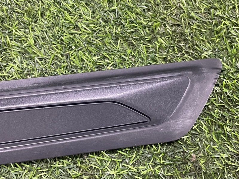 Накладка порога (внутренняя)