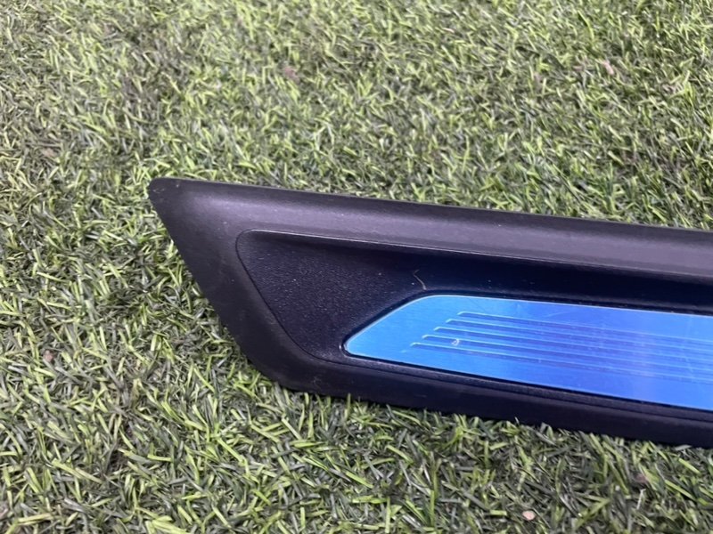 Накладка порога (внутренняя)