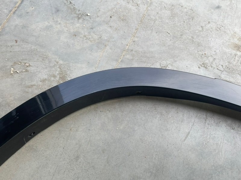 Накладка заднего крыла левого