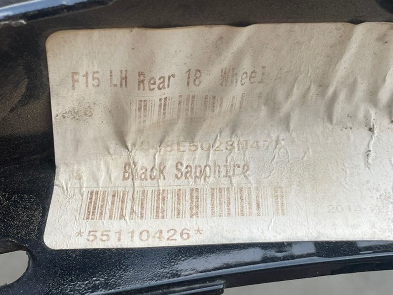 Накладка заднего крыла левого