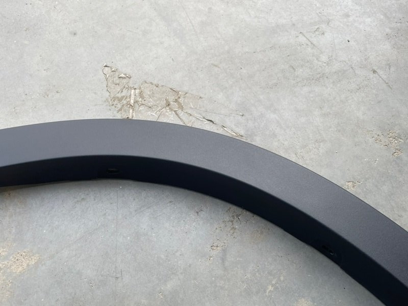 Накладка заднего крыла правого