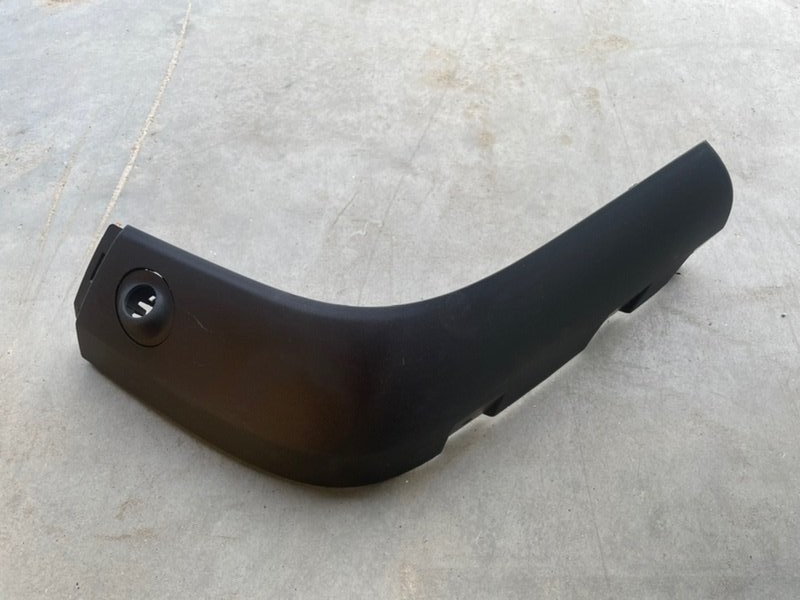 Накладка заднего бампера левая