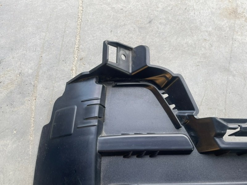 Решетка в бампер правая