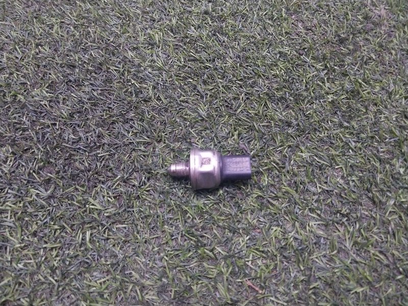 Датчик давления топлива