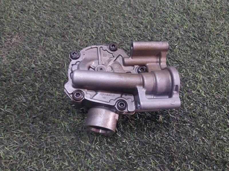 Насос масляный