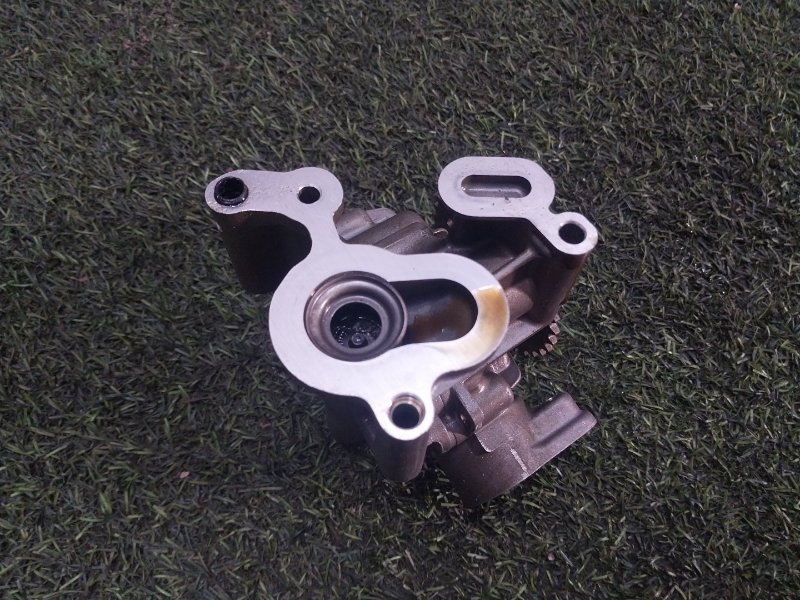 Насос масляный