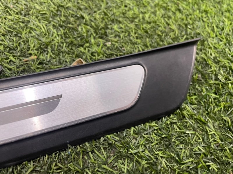 Накладка на порог (наружная)