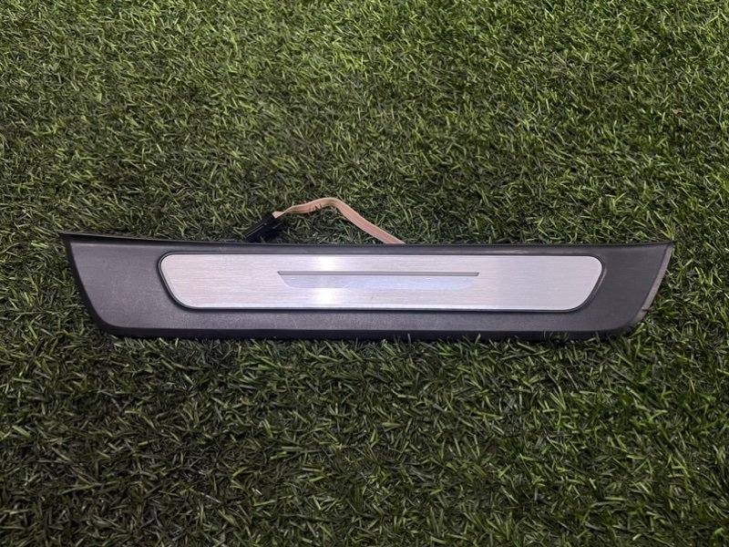 Накладка на порог (наружная)