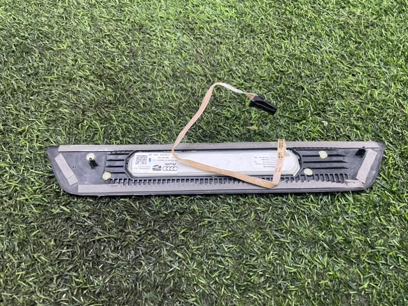 Накладка на порог (наружная)