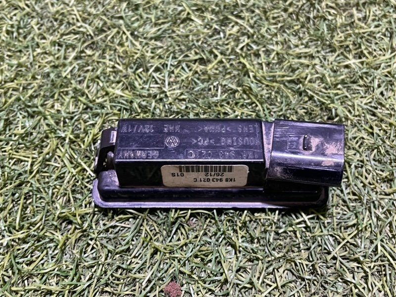 Фонарь подсветки номера