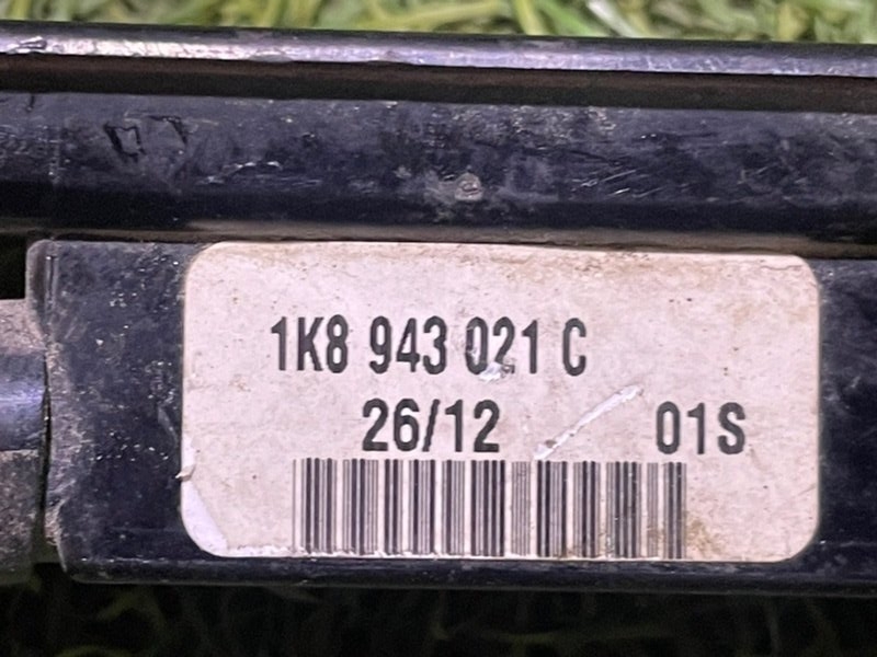 Фонарь подсветки номера