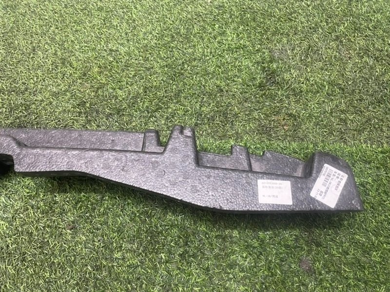 Наполнитель переднего бампера