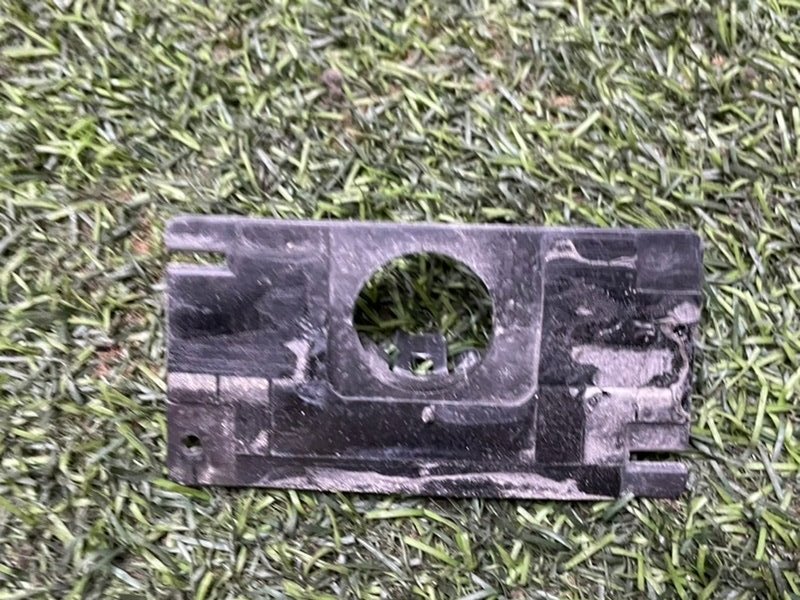 Кронштейн датчика парковки