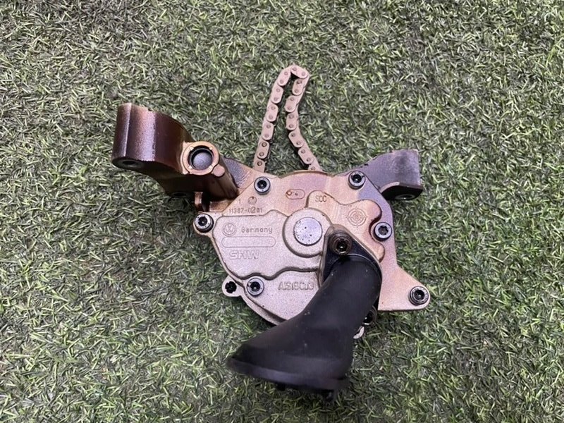 Насос масляный