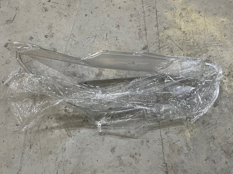 Стекло фары