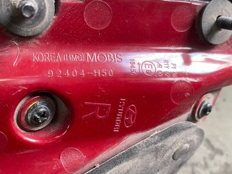 Фонарь задний внутренний правый