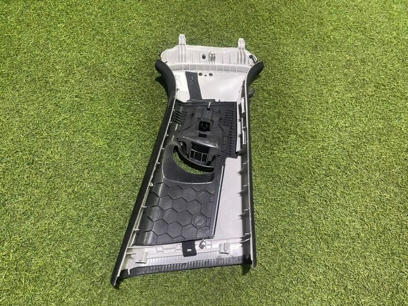 Обшивка стойки