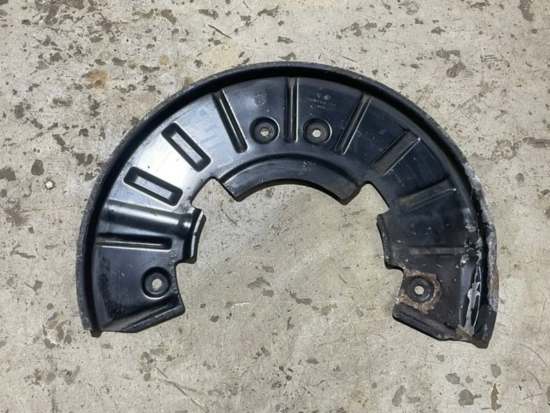 Пыльник тормозного диска